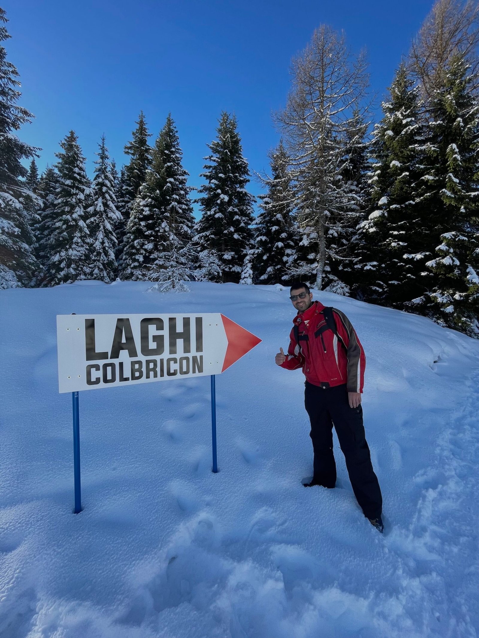 Sentiero verso i Laghi di Colbricon nella neve