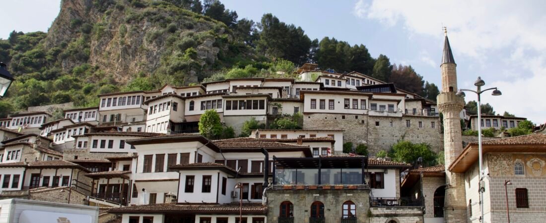 Cosa vedere a Berat in 1 giorno: guida completa🇦🇱