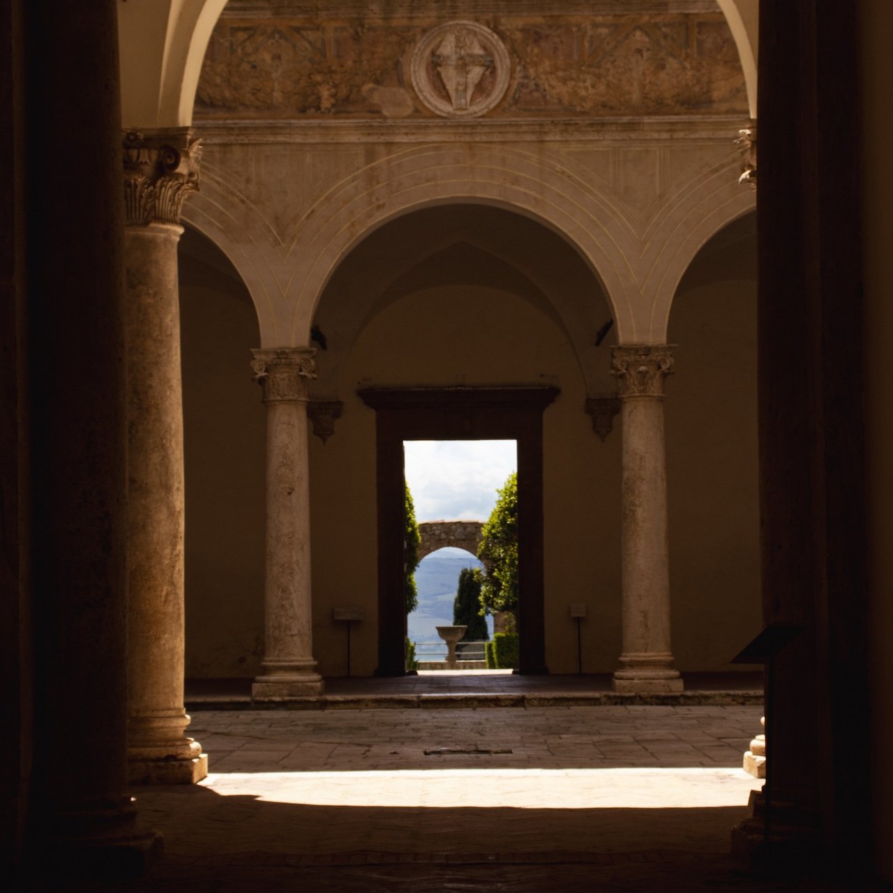 Cortile interno di Palazzo Piccolomini a Pienza