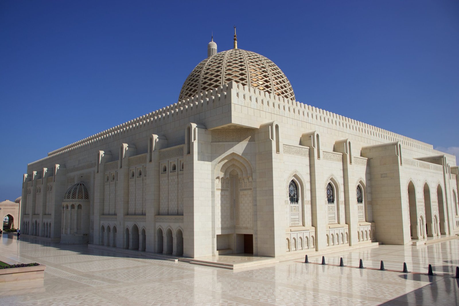 Itinerario Oman di 10 giorni tra moschee, deserto, wadi e montagne