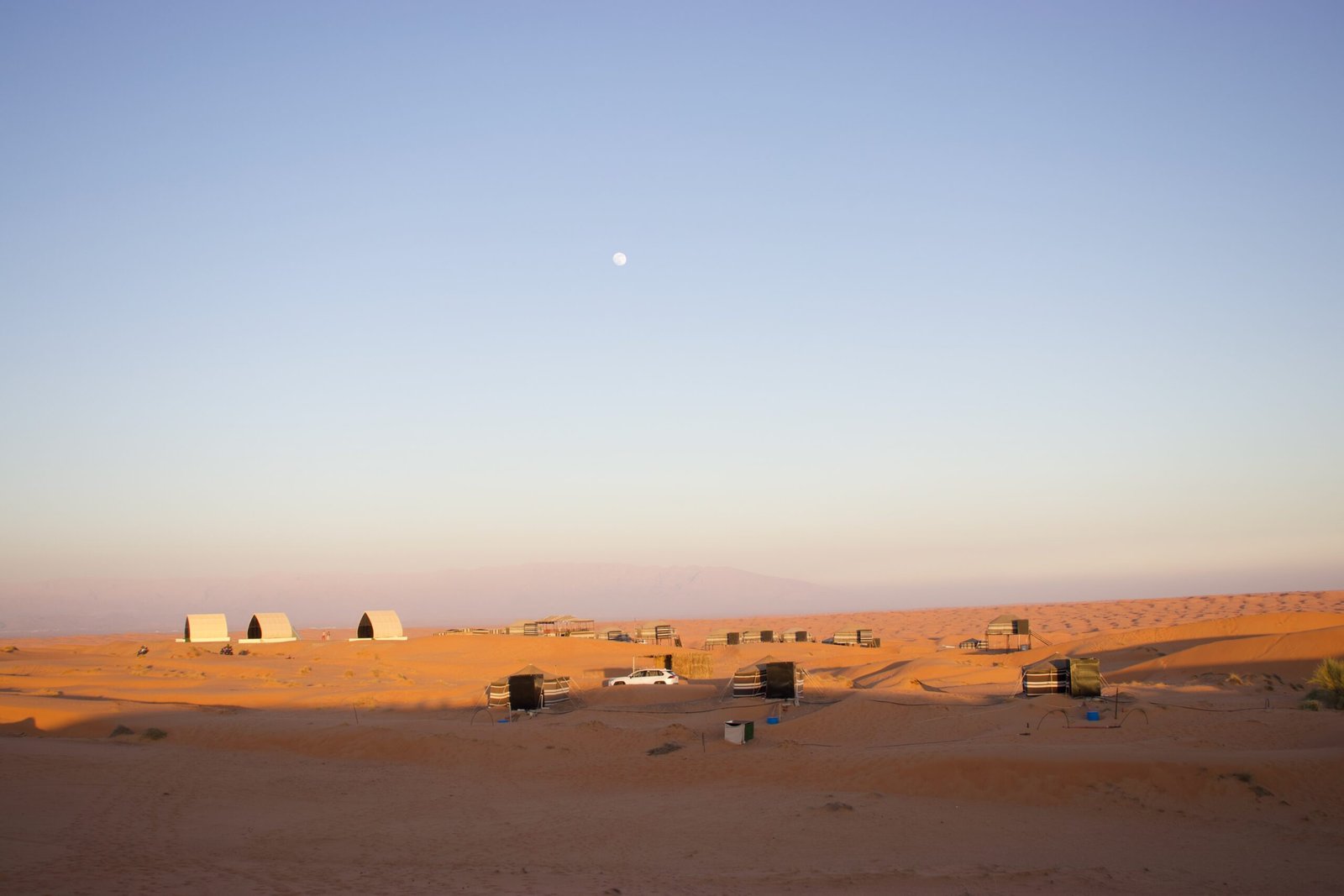 Wahiba Sands: notte nel deserto
