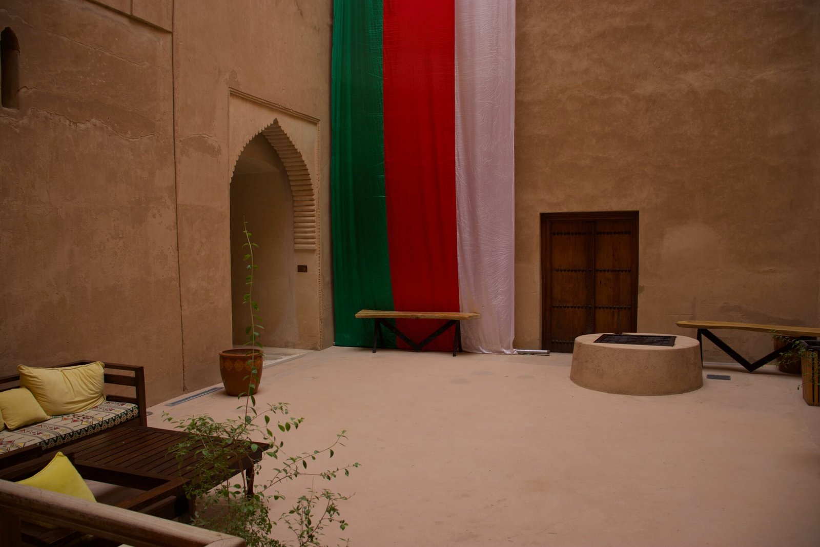Cortile interno del Castello di Jabreen in Oman