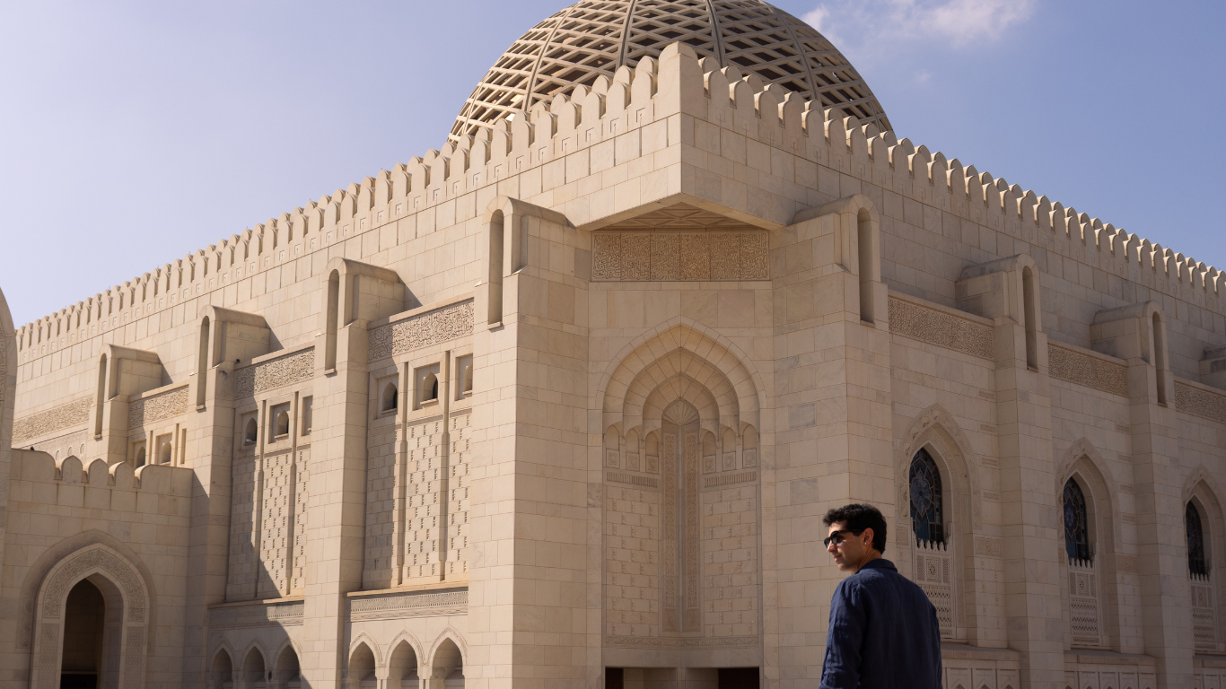 Itinerario in Medio Oriente tra deserto, mare, città storiche e paesaggi dell’Oman
