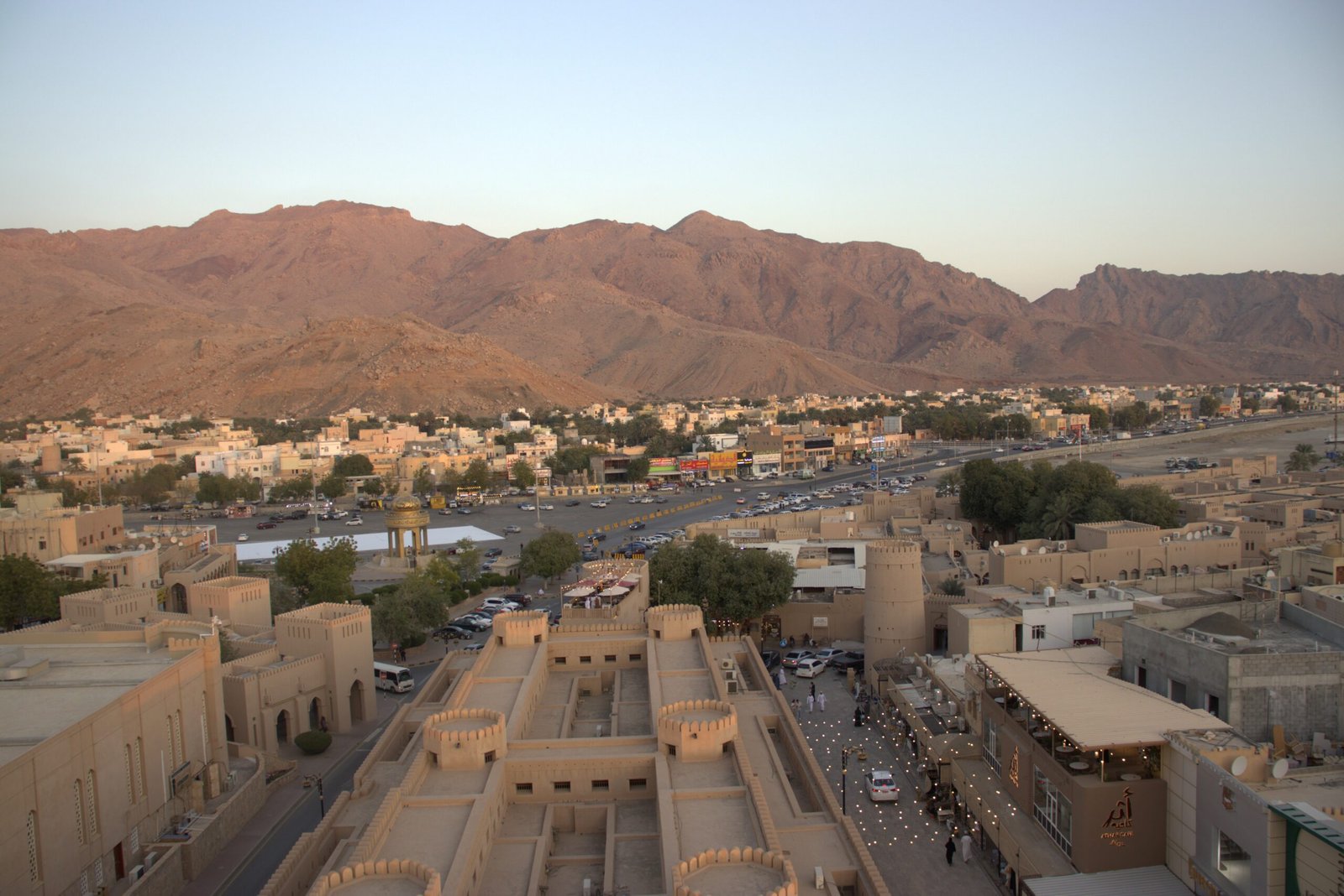 Panorama di Nizwa visto dalla torre del forte