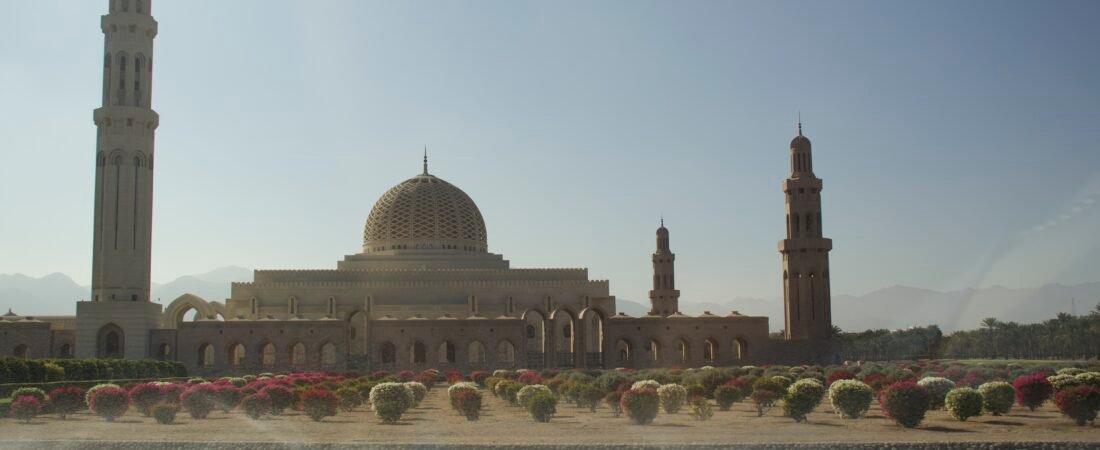 Cosa vedere a Muscat: itinerario tra moschee, souq e Corniche