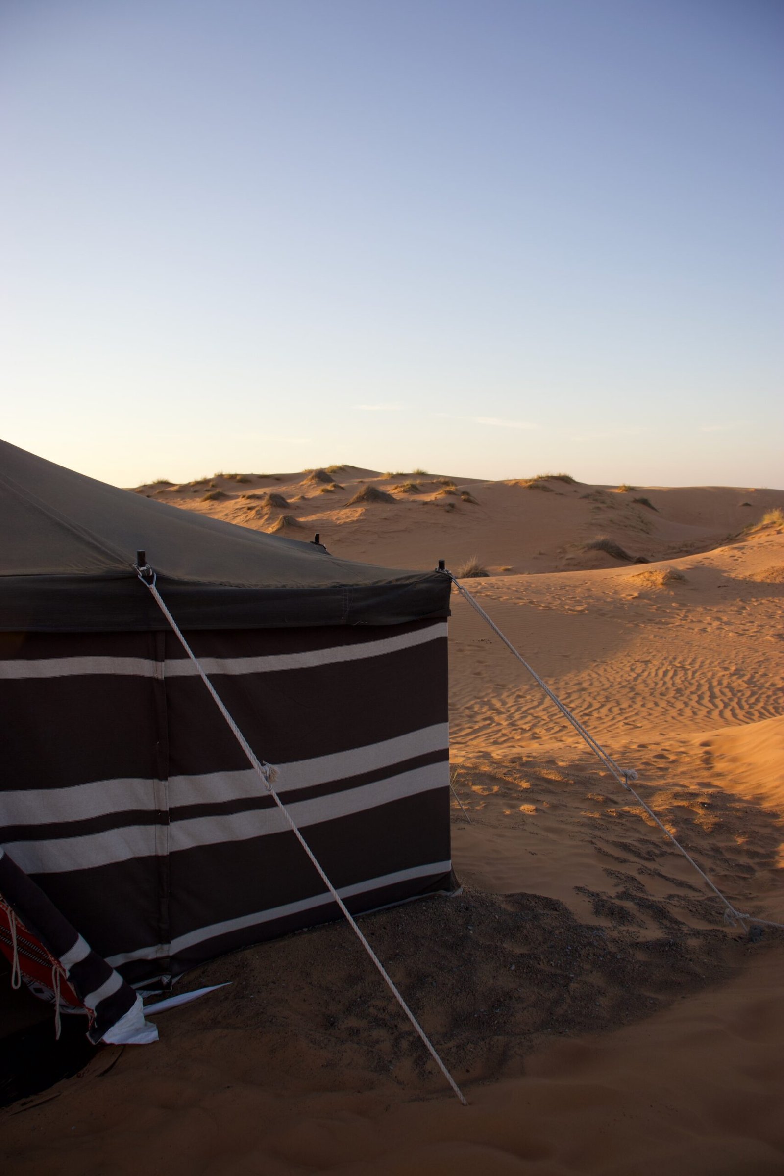 Deserto Oman Wahiba Sands notte tra le dune
